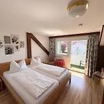 Guest house Seemuellnerhaus 3*