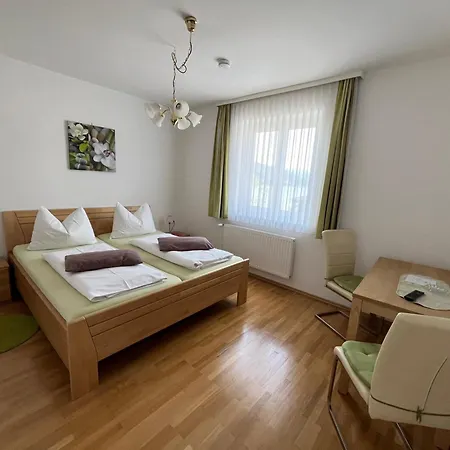 בית הארחה Seemuellnerhaus מילסטאט